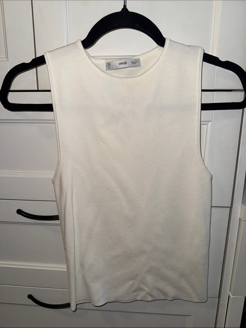 Mango Cream Crewneck Sleeveless Knit Top